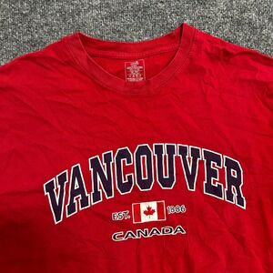 Teepee T-Shirt Mens Size XL Red Vancouver Canada Graphic Souvenir Striped Sleeve